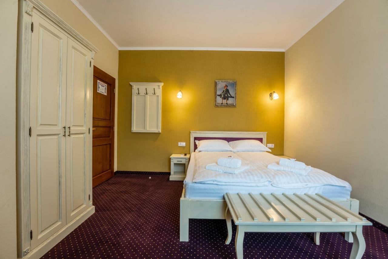 Hotel Princessophie Sighisoara Ngoại thất bức ảnh
